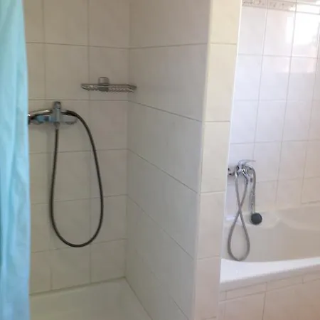 Luxury With Indoor Pool * Davle